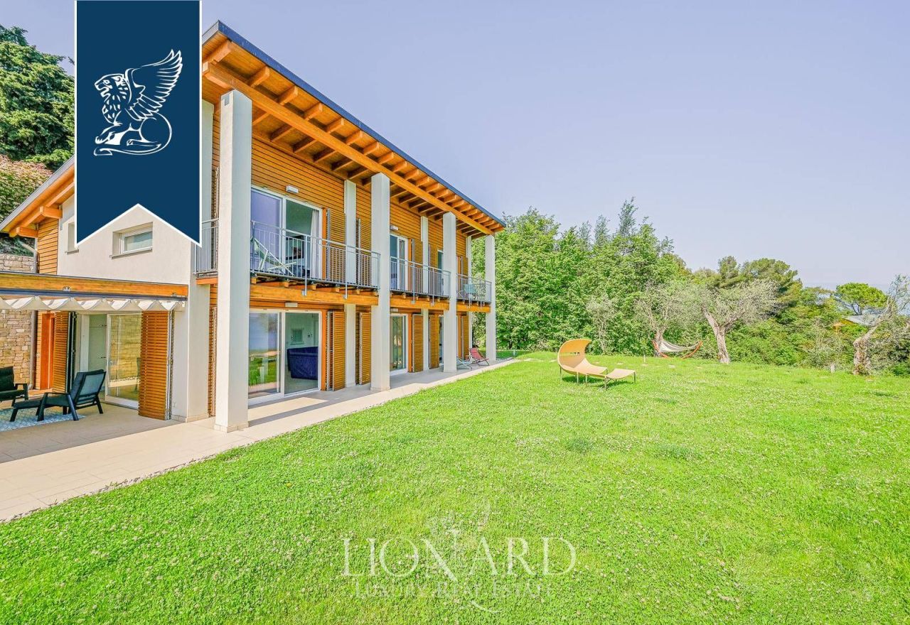 Villa à Brescia, Italie, 436 m² - image 3