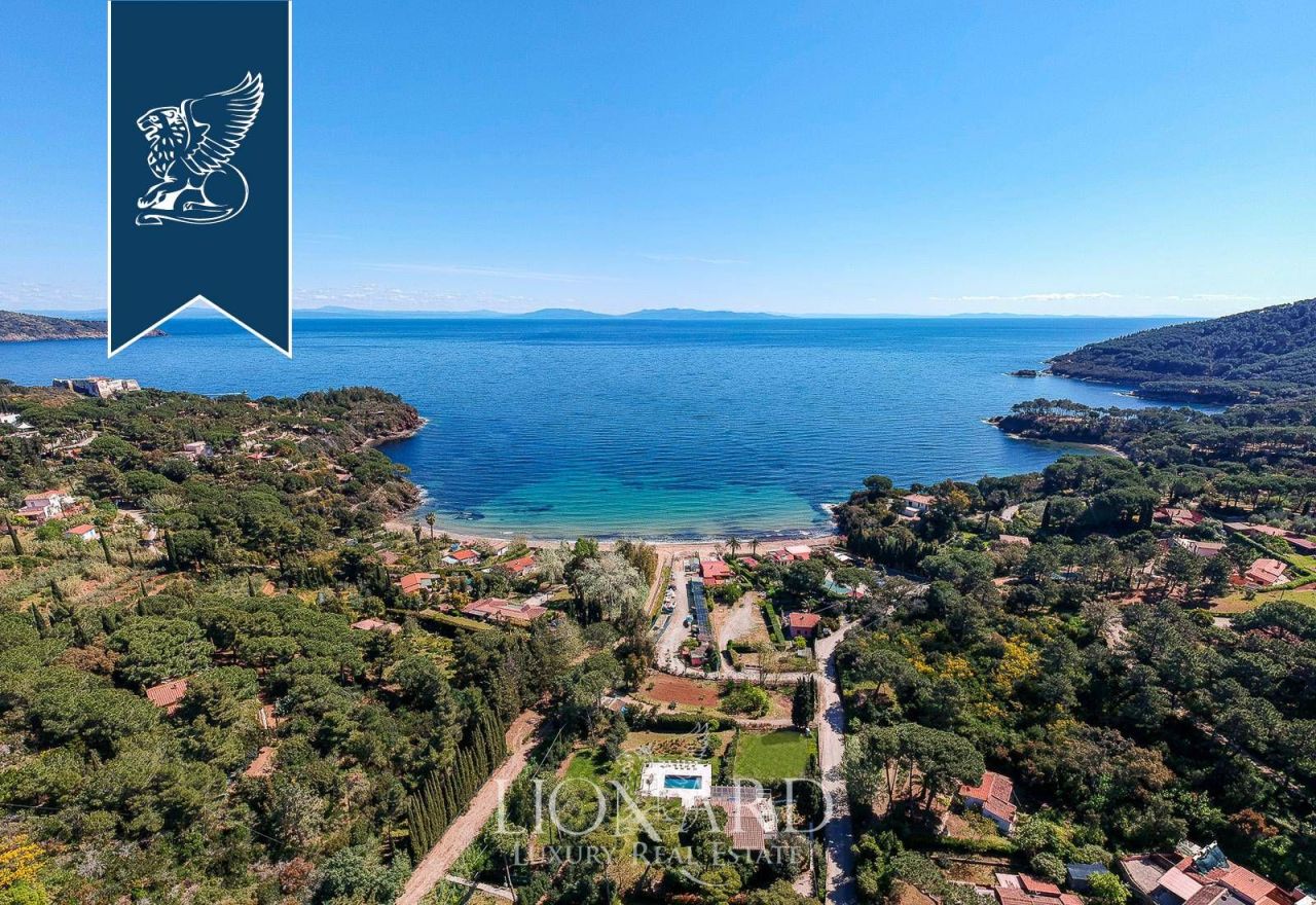 Villa in Livorno, Italy, 415 m² - picture 3