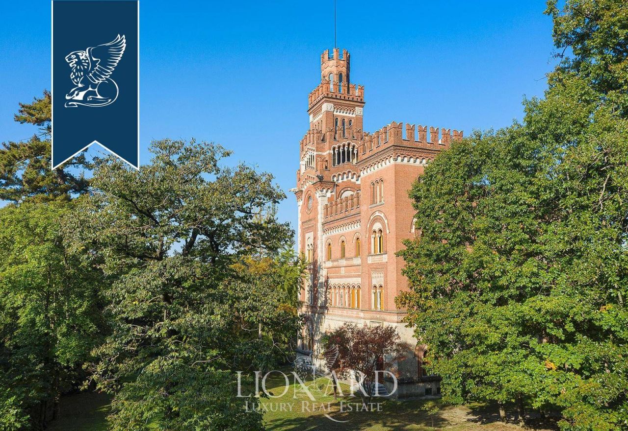 Villa in Bergamo, Italy, 3 000 m² - picture 4