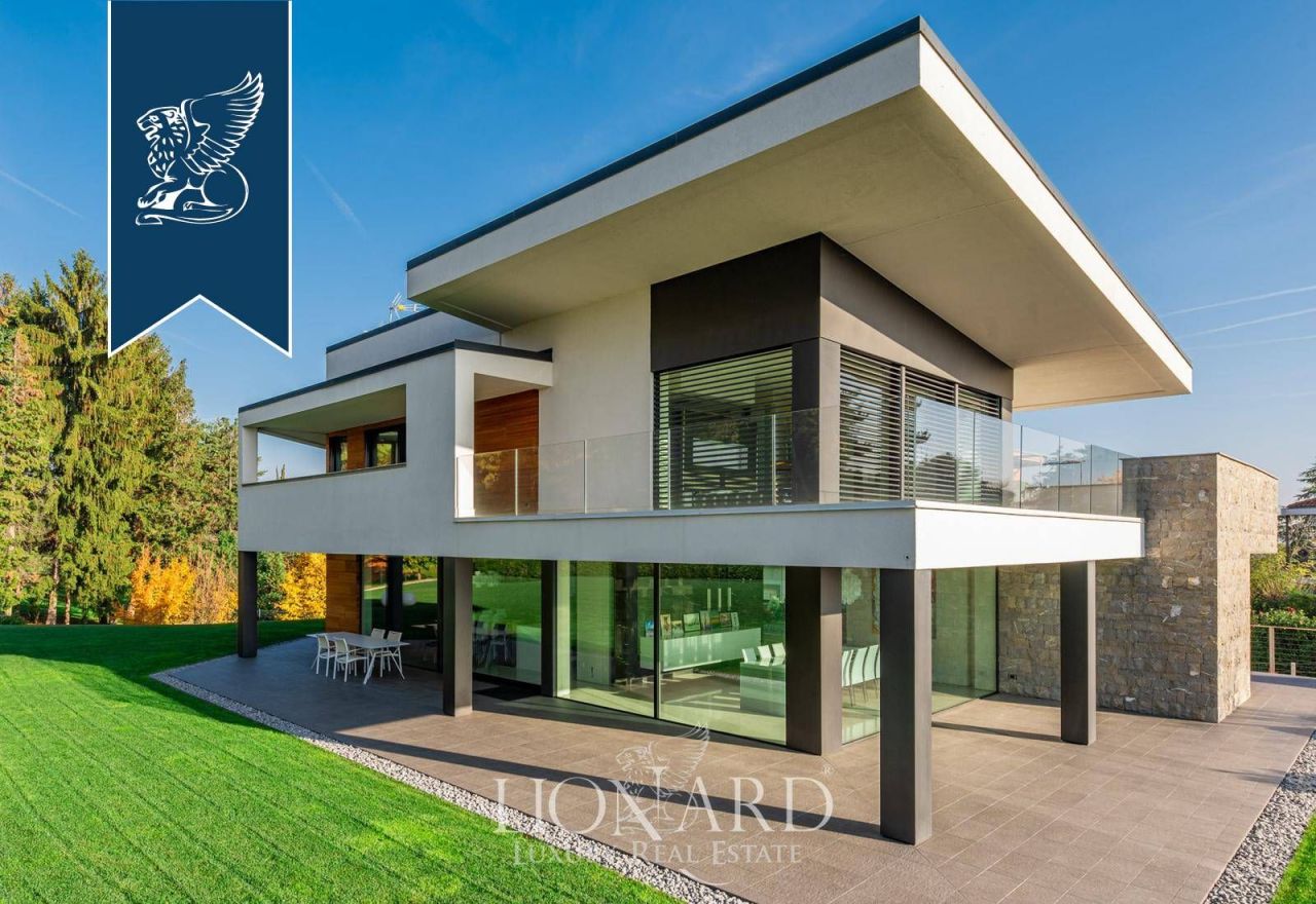 Villa a Bergamo, Italia, 700 m² - foto 4