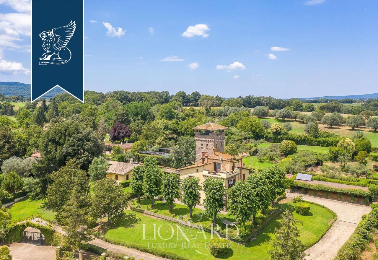 Villa in Viterbo, Italien, 1 000 m² - Foto 4