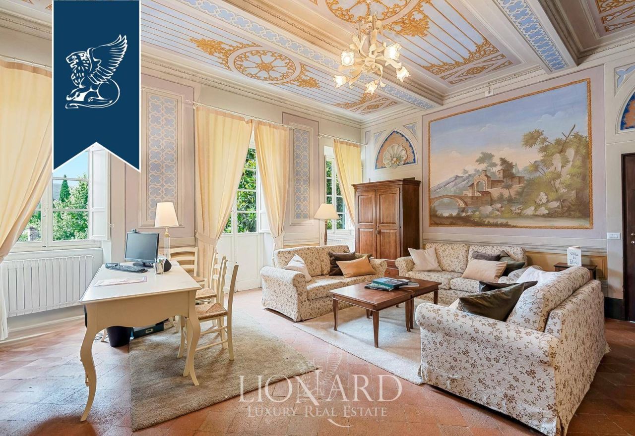 Hotel en Lucca, Italia, 480 m² - imagen 4