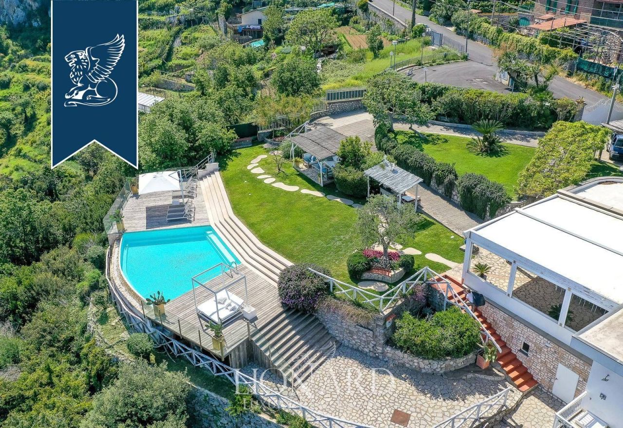 Villa a Napoli, Italia, 300 m² - foto 4