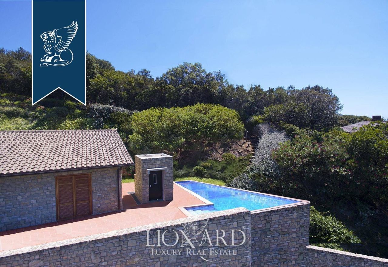 Villa a Castiglione della Pescaia, Italia, 200 m² - foto 4