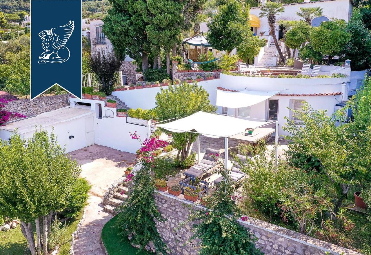 Villa in Neapel, Italien, 200 m² - Foto 4