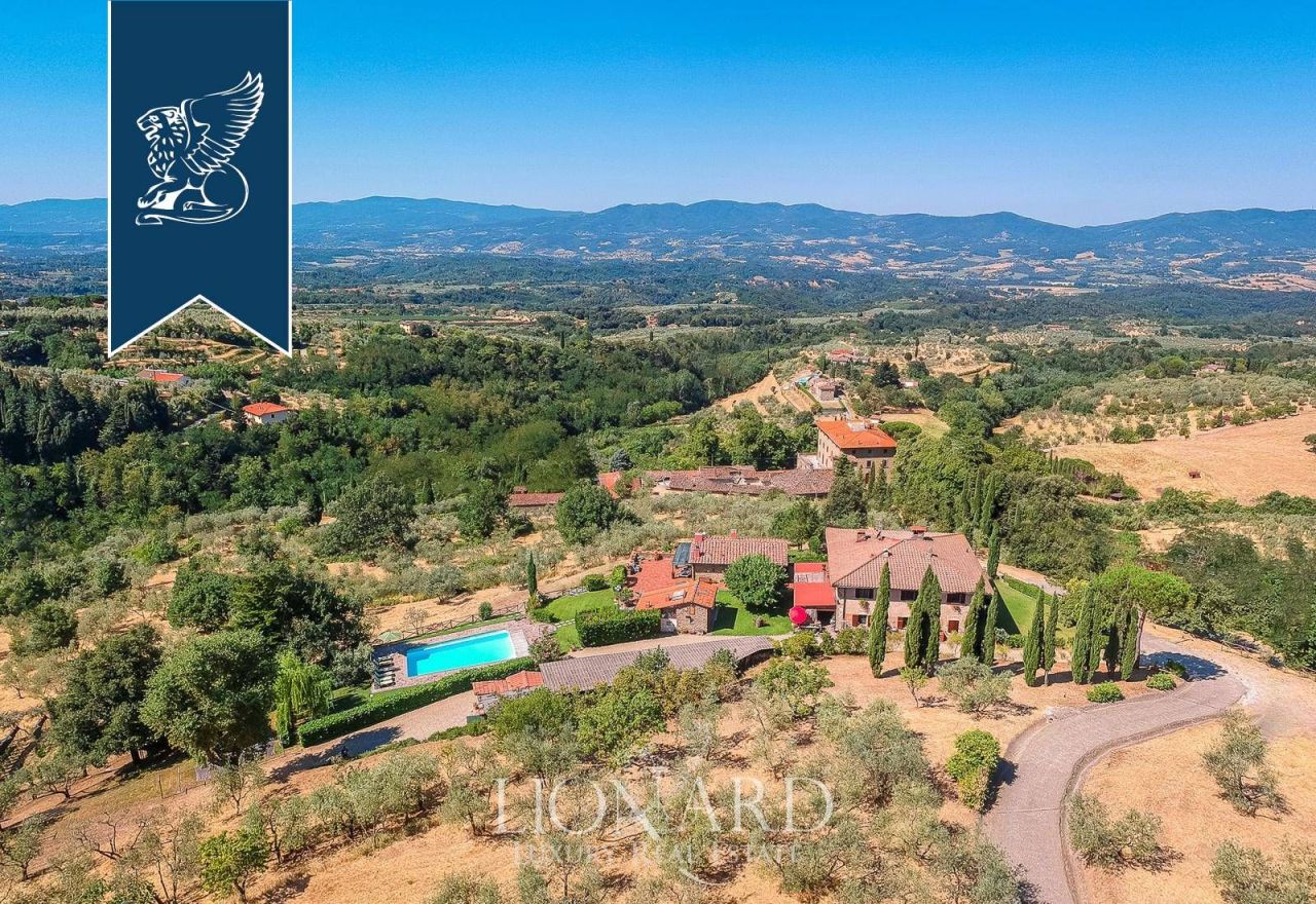 Farm in Florence, Italy, 500 m² - picture 4