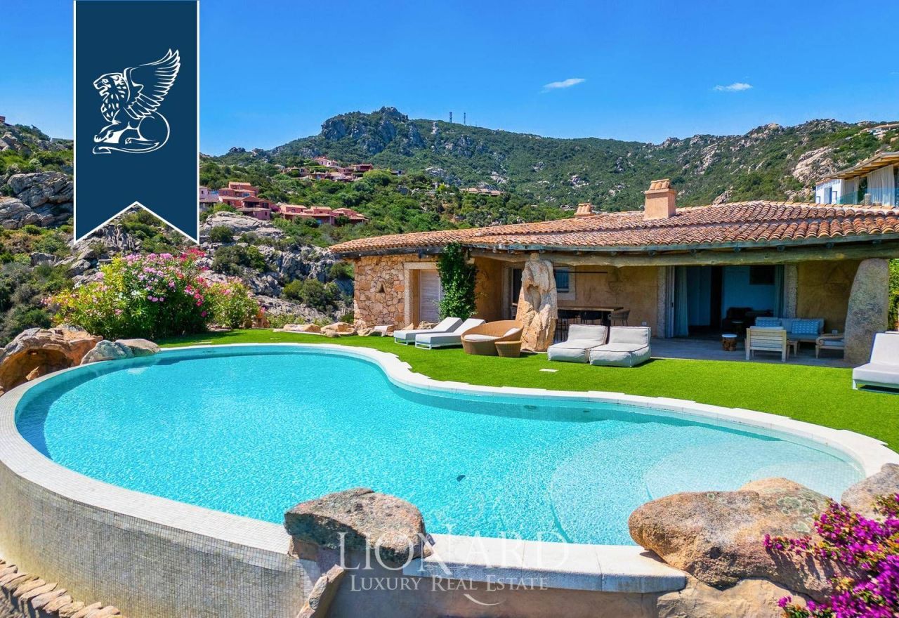 Villa in Porto Cervo, Italy, 203 m² - picture 4