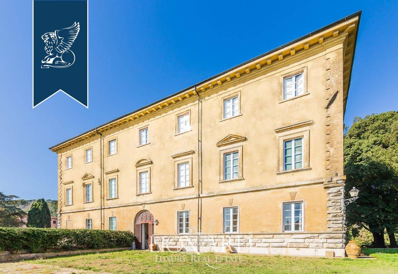 Villa a Livorno, Italia, 1 500 m² - foto 4