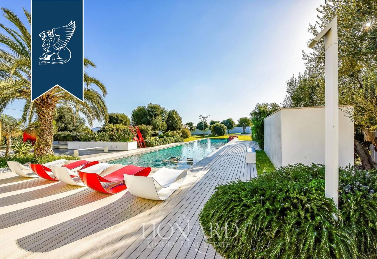 Villa à Monopoli, Italie, 500 m² - image 4