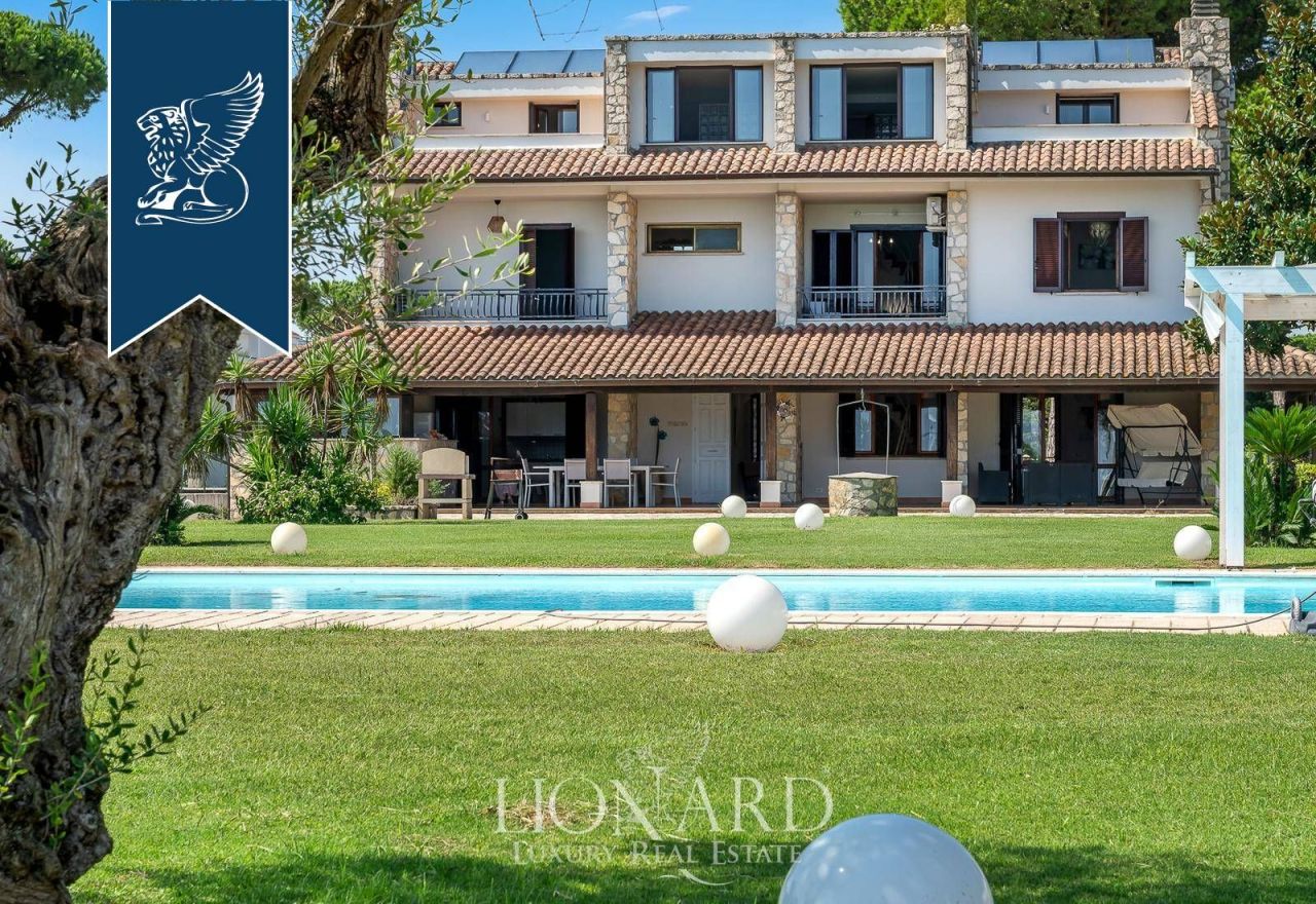 Villa à San Felice Circeo, Italie, 600 m² - image 4