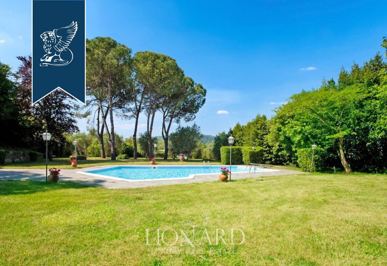 Villa à Florence, Italie, 3 400 m² - image 4