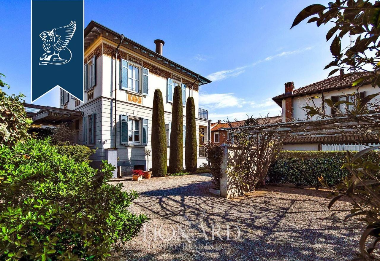 Villa à Milan, Italie, 300 m² - image 4