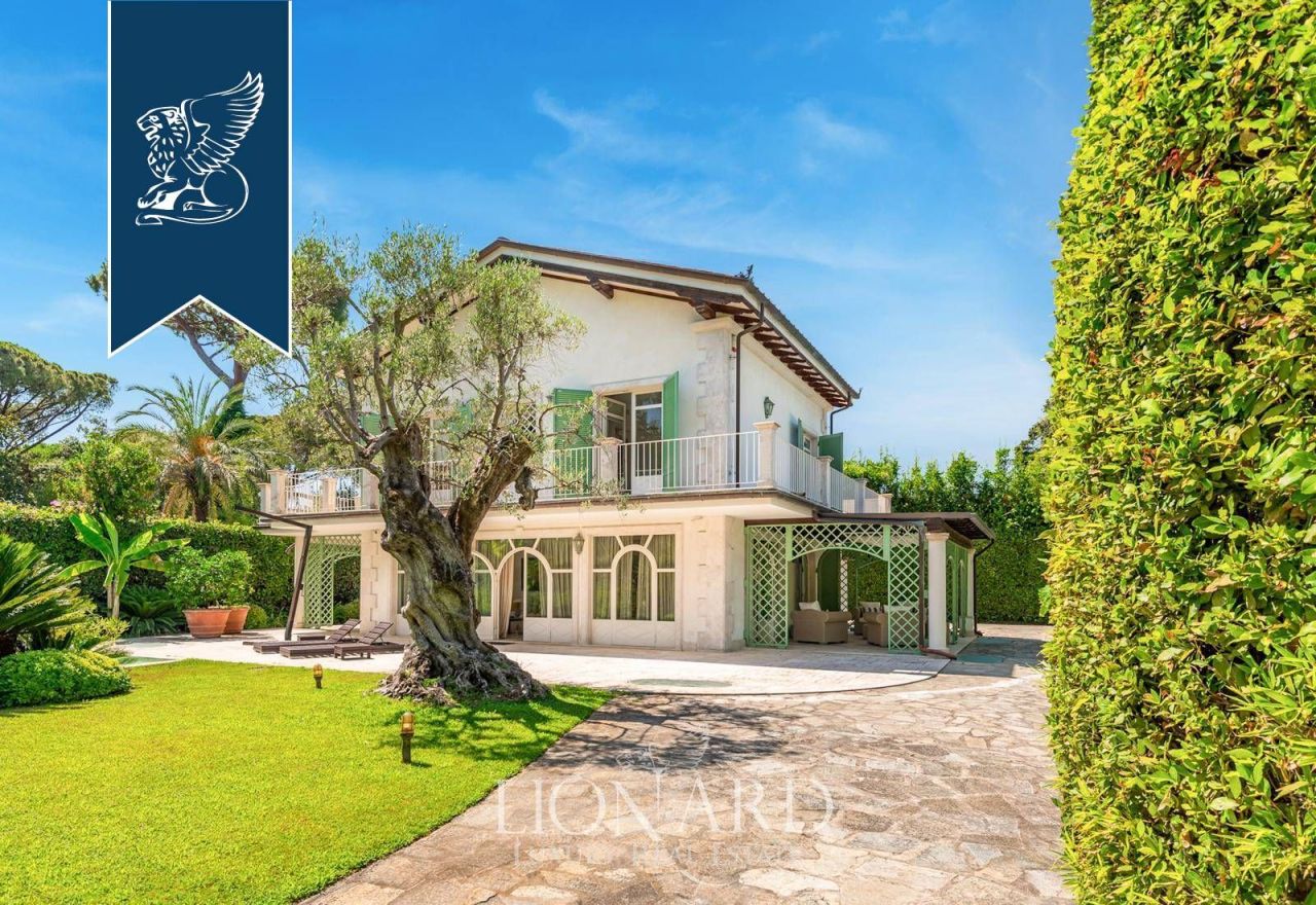Villa in Forte dei Marmi, Italien, 400 m² - Foto 4