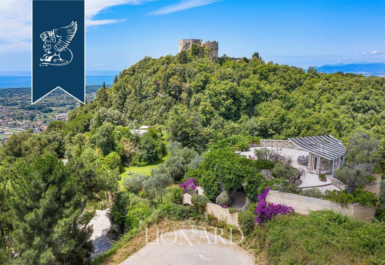 Villa à Montignoso, Italie, 900 m² - image 4