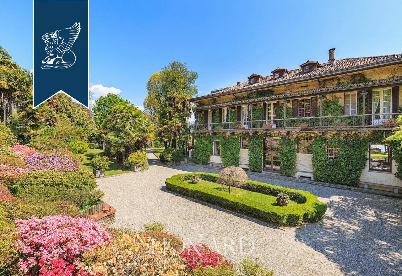 Villa in Baveno, Italy, 1 300 m² - picture 4