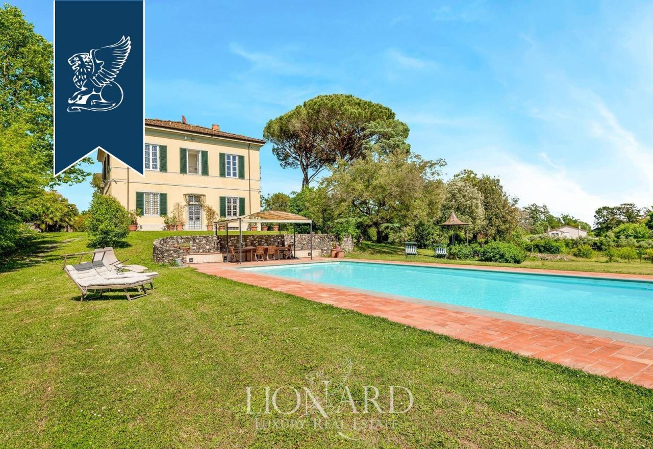 Villa in Lucca, Italien, 840 m² - Foto 4