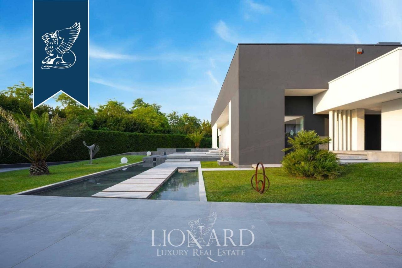 Villa a Treviso, Italia, 789 m² - foto 4