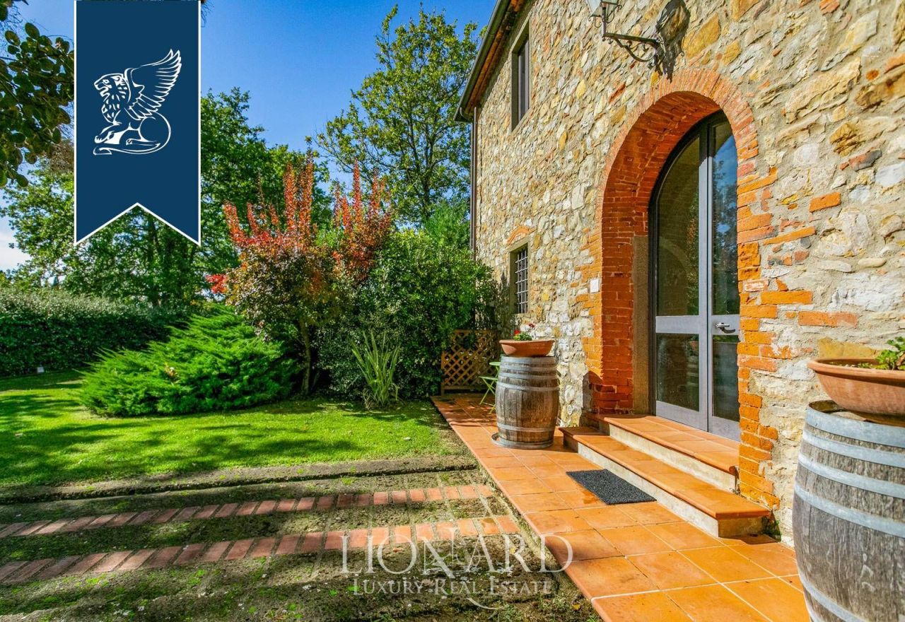 Azienda agricola ad Arezzo, Italia, 670 m² - foto 4