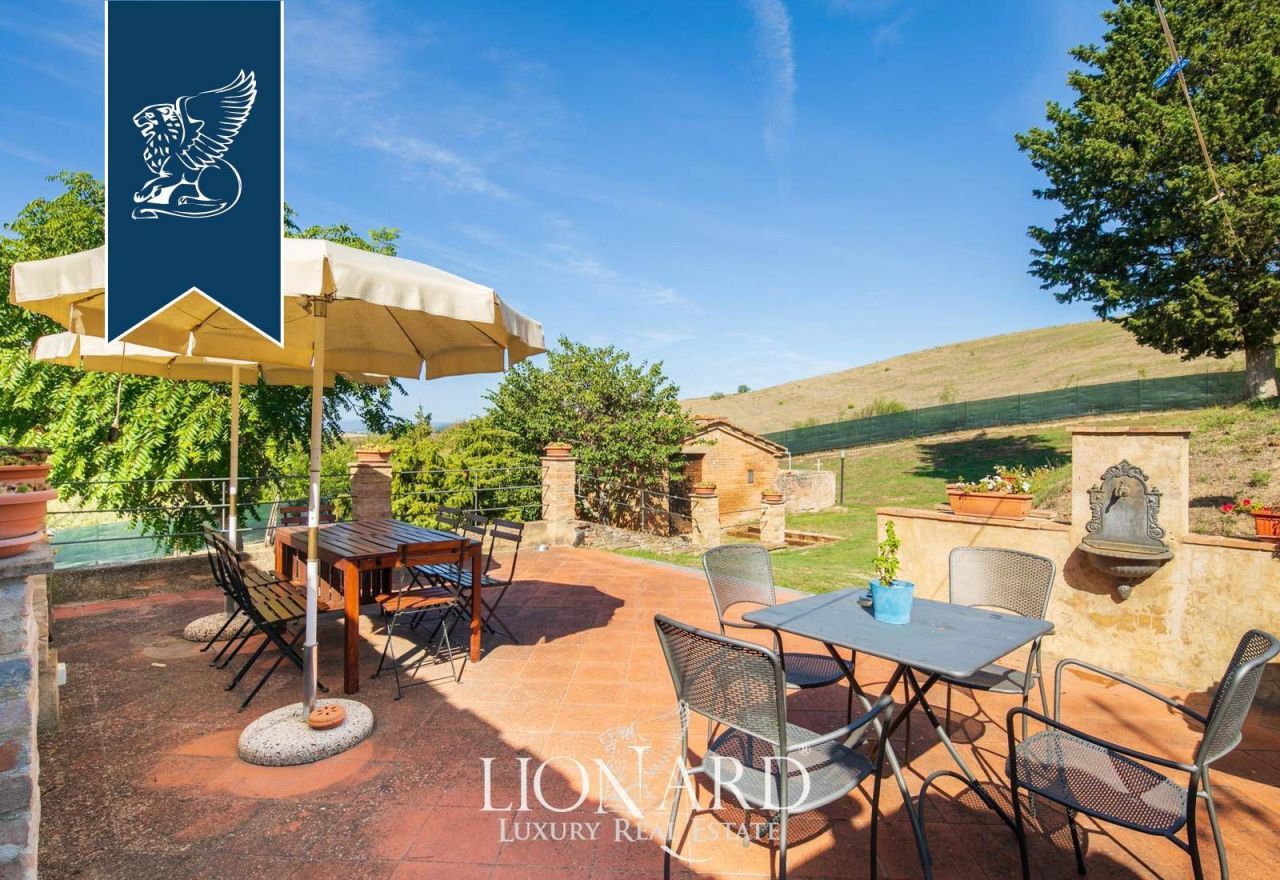 Villa à Bonconvento, Italie, 300 m² - image 3