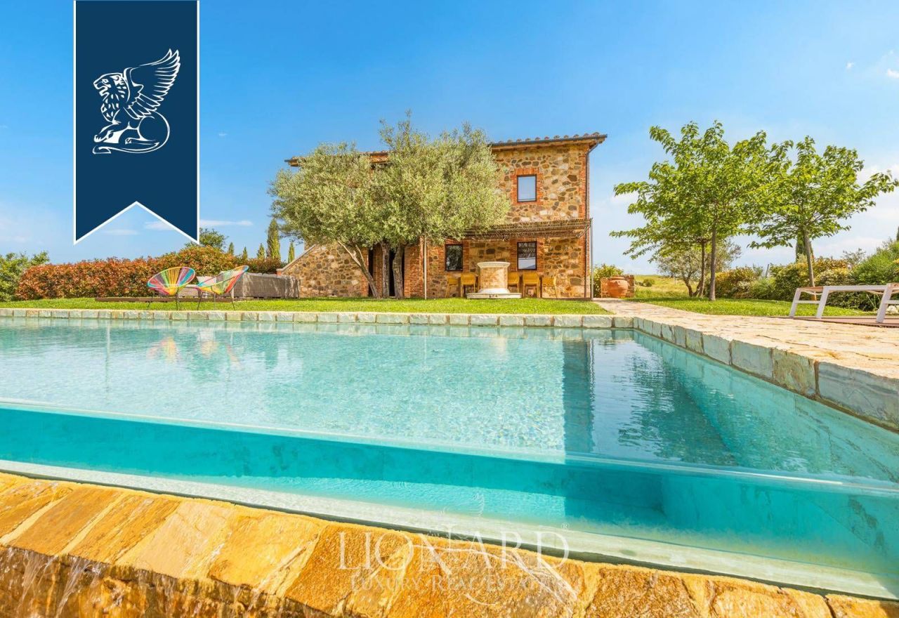 Villa en Siena, Italia, 280 m² - imagen 3