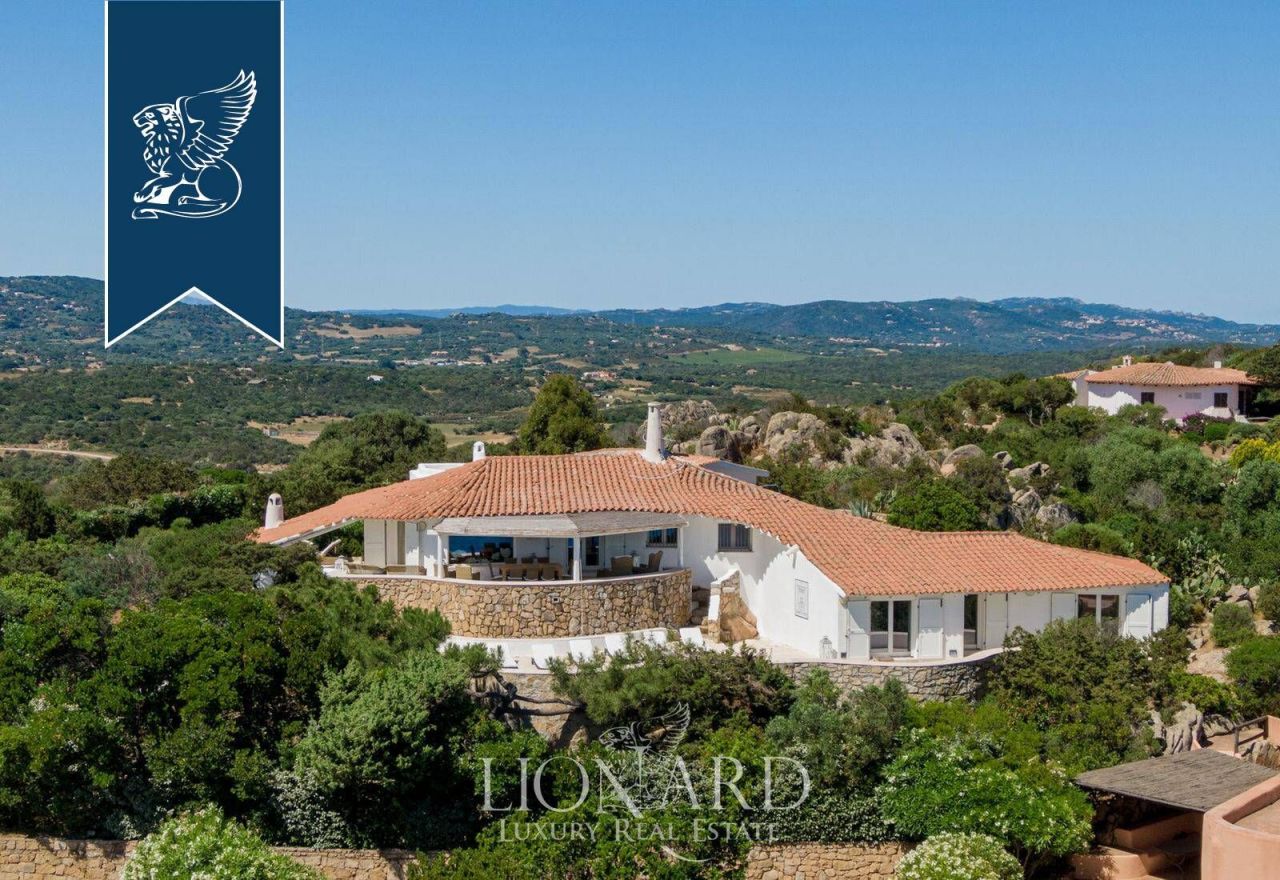 Villa in Palau, Italy, 253 m² - picture 3