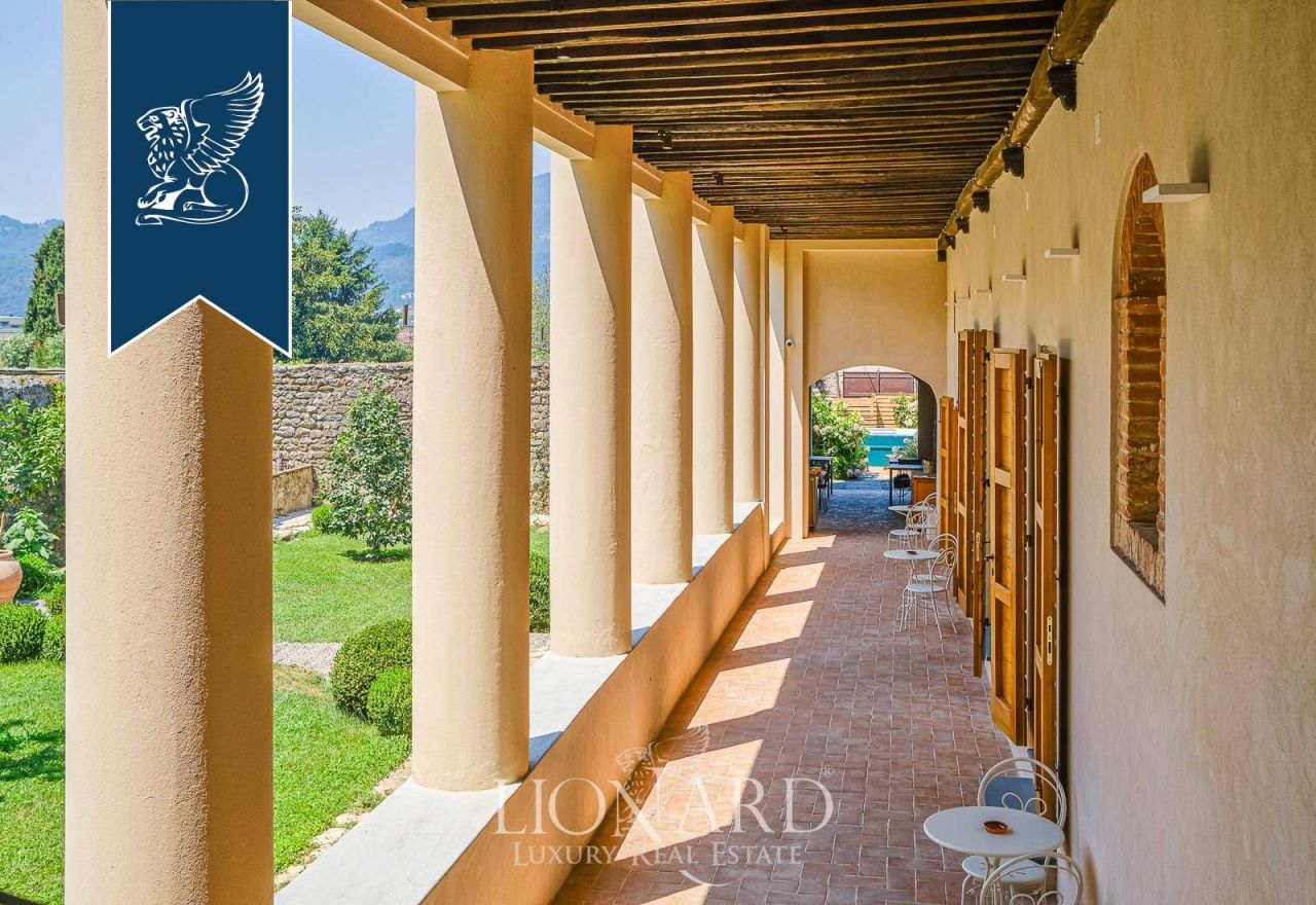 Hotel en Camaiore, Italia, 370 m² - imagen 3