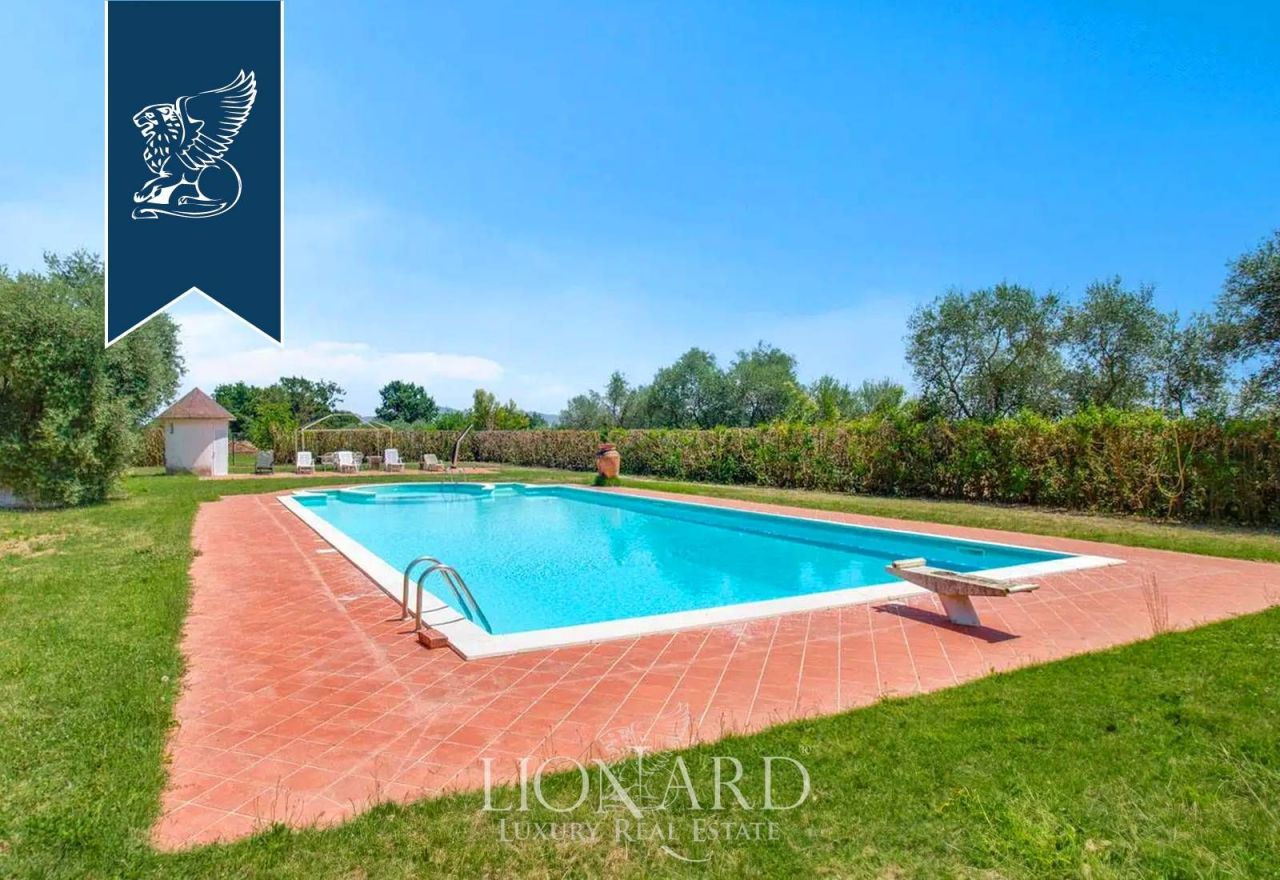 Villa à Foiano della Chiana, Italie, 1 000 m² - image 3