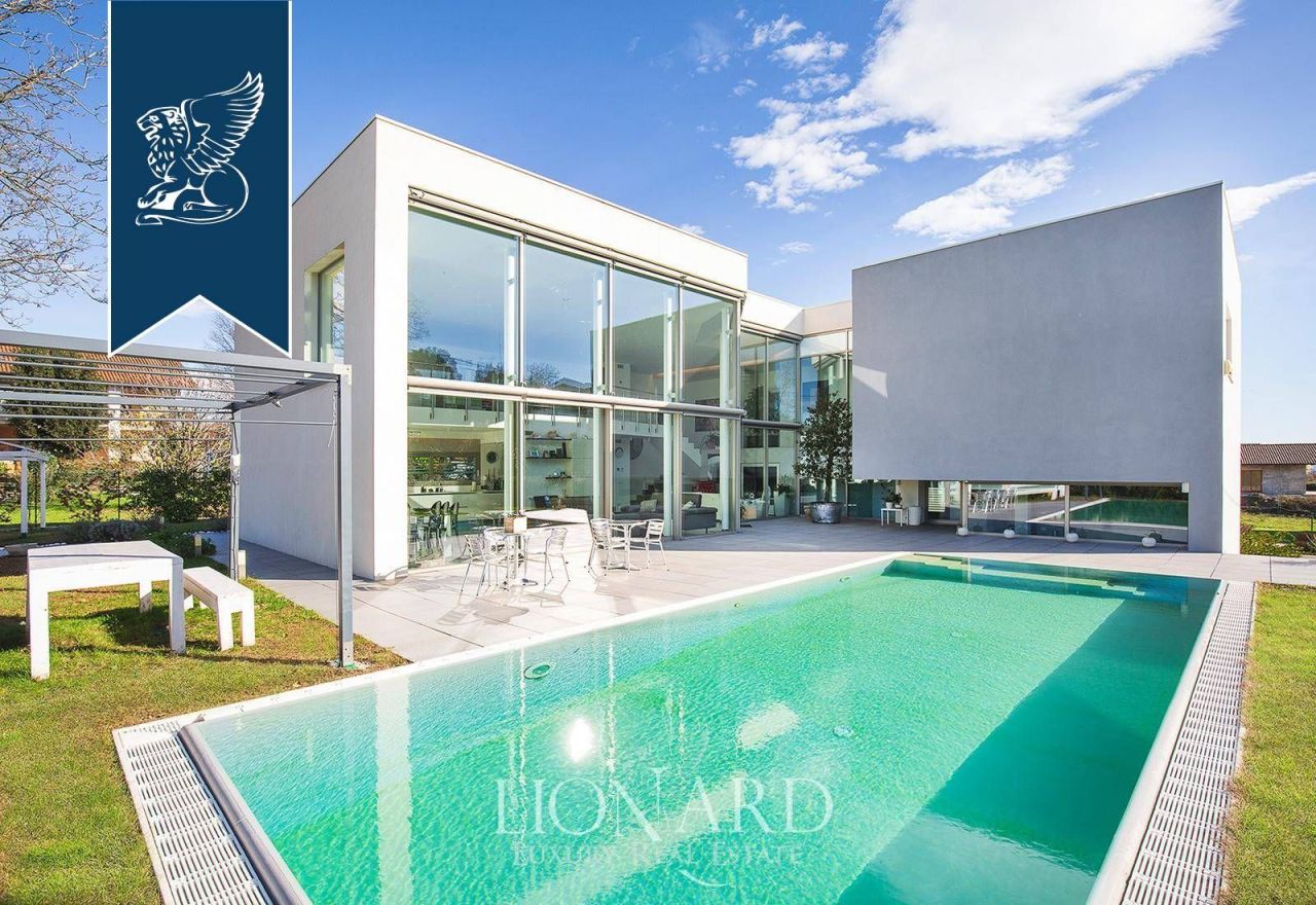 Villa dans le Besozzo, Italie, 500 m² - image 3