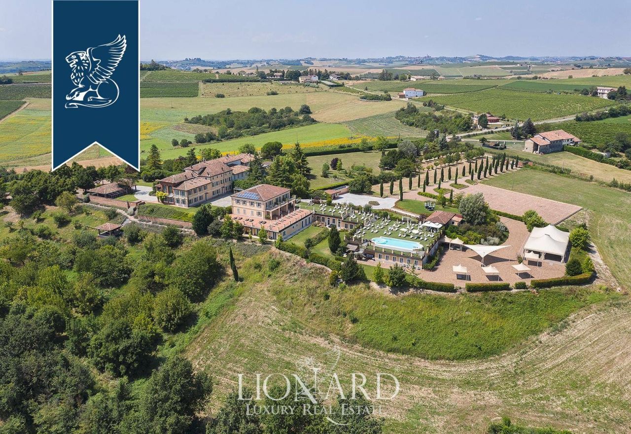 Casa en Alessandria, Italia, 5 700 m² - imagen 3