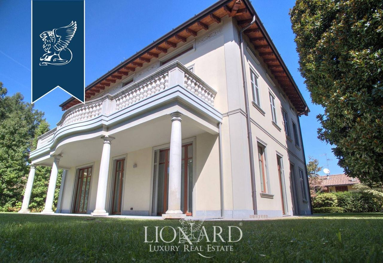 Villa en Como, Italia, 500 m² - imagen 3