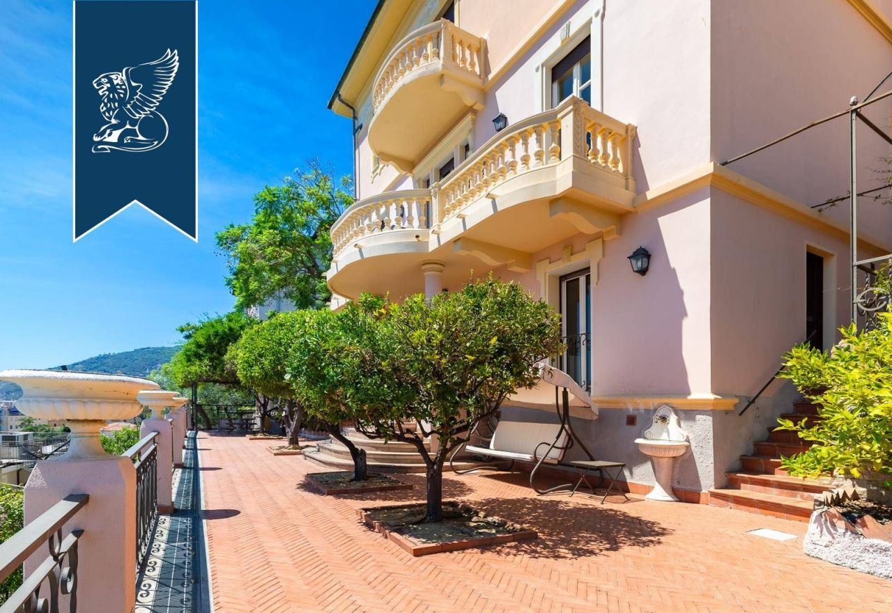 Villa in Alassio, Italy, 470 m² - picture 3