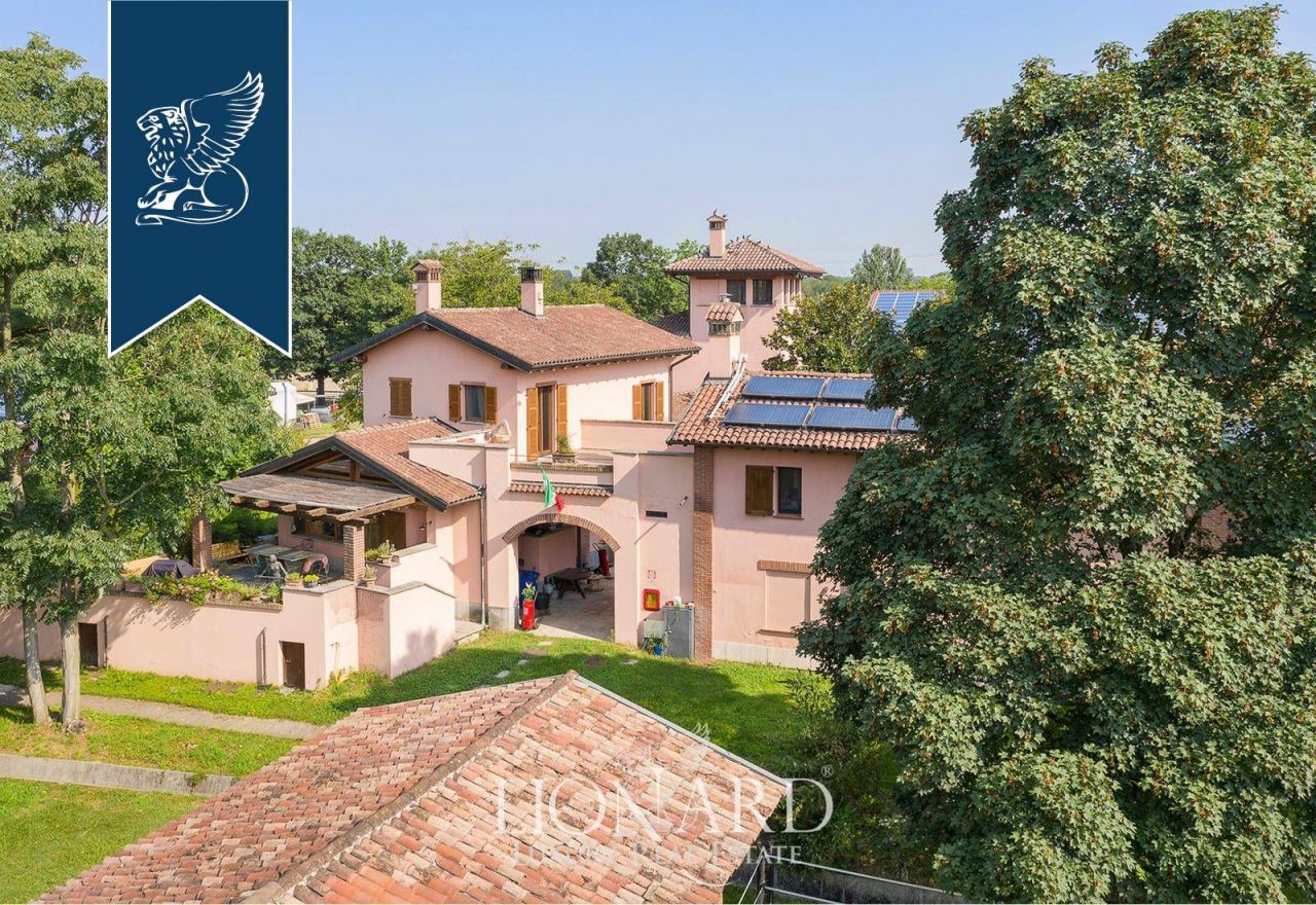 Granja en Milán, Italia, 3 500 m² - imagen 3