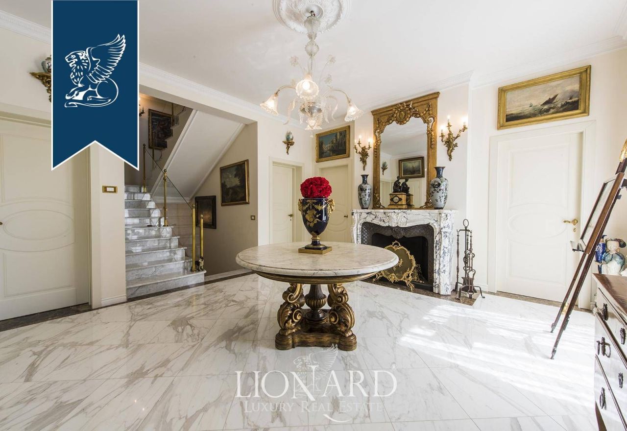 Villa en Livorno, Italia, 800 m² - imagen 3