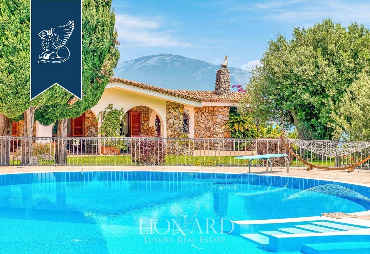 Villa en Salerno, Italia, 480 m² - imagen 5