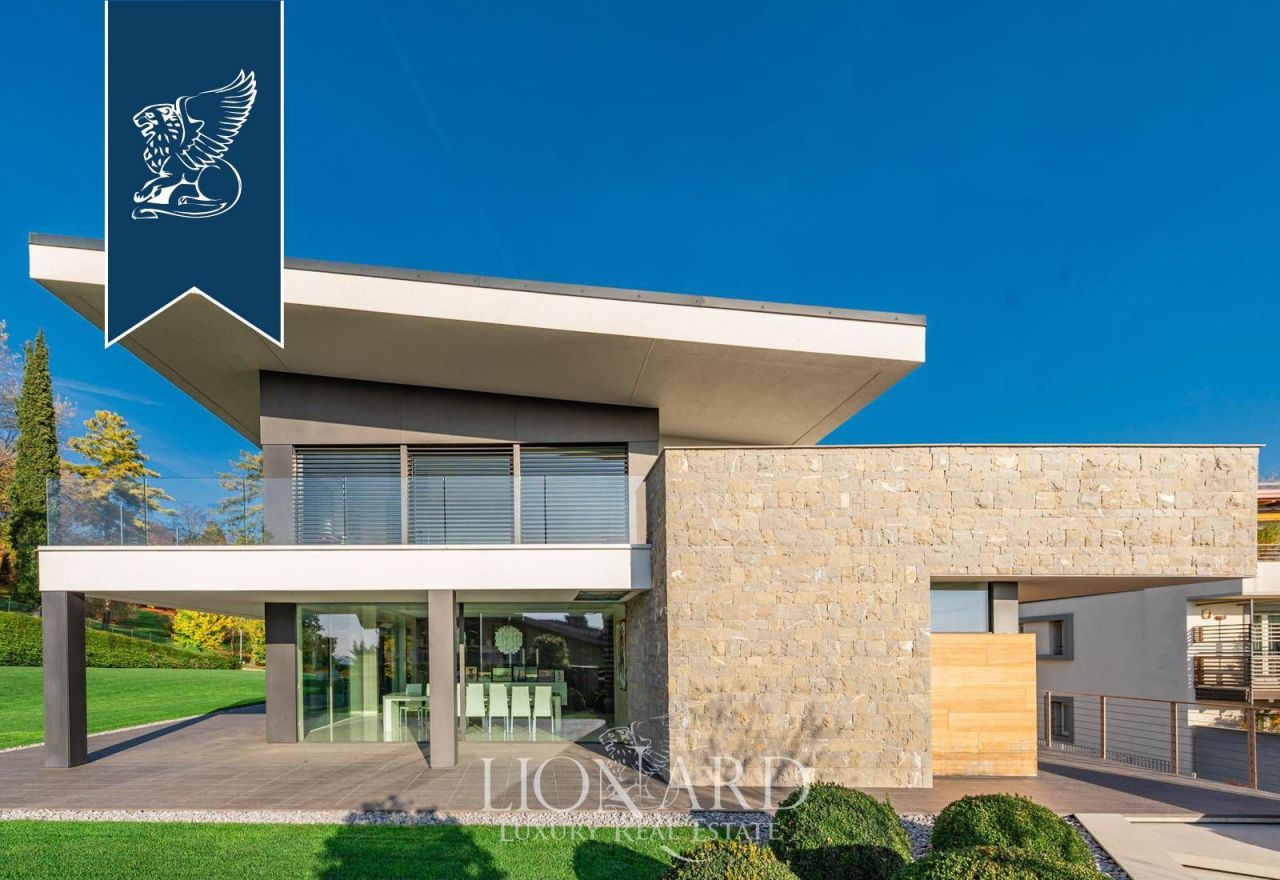 Villa a Bergamo, Italia, 700 m² - foto 5