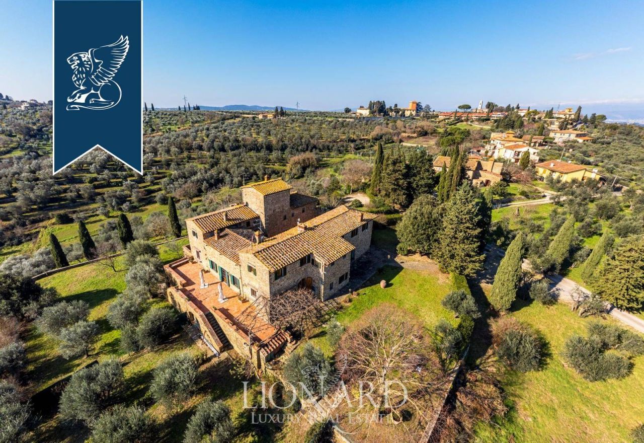 Villa à Florence, Italie, 650 m² - image 5