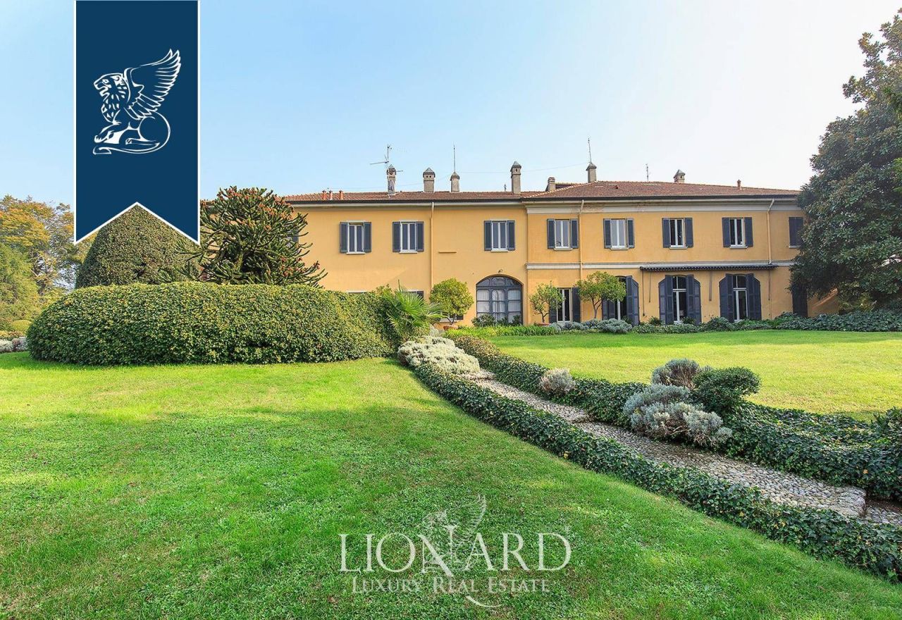 Villa en Lecco, Italia, 1 000 m² - imagen 5