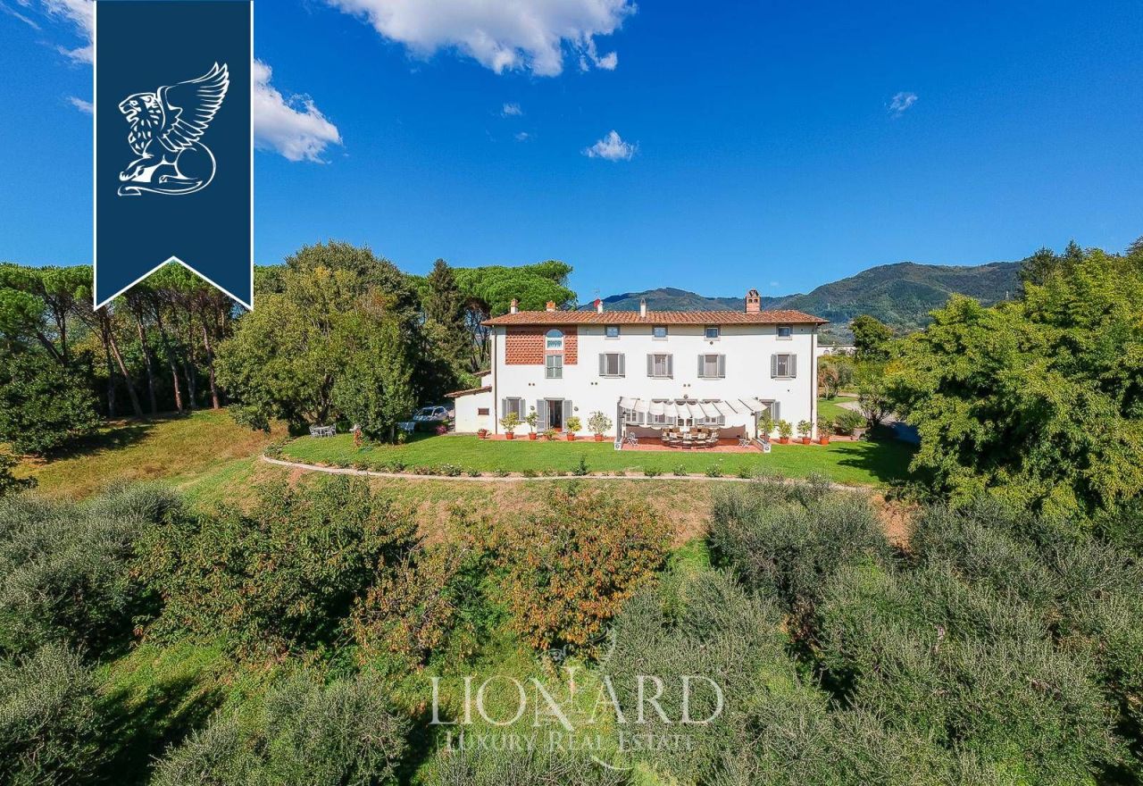 Villa a Capannori, Italia, 900 m² - foto 5