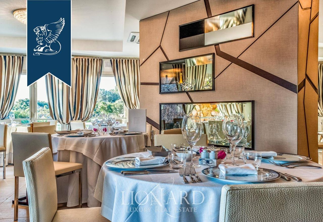 Hôtel à La Maddalena, Italie, 8 000 m² - image 5