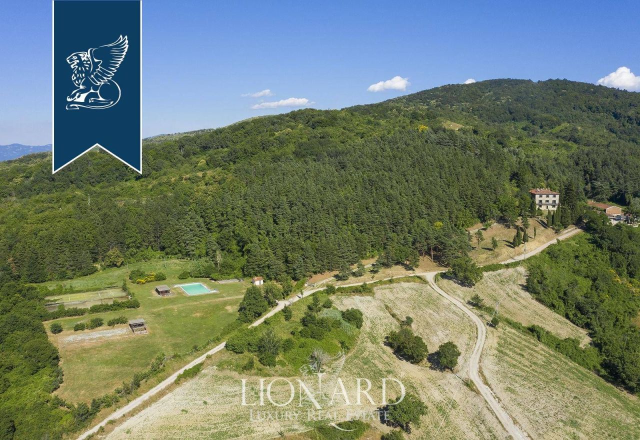 Ferme à Florence, Italie, 1 000 m² - image 5