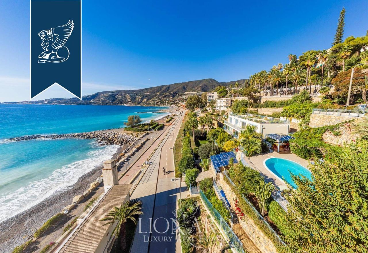 Villa in Ospedaletti, Italy, 450 m² - picture 5