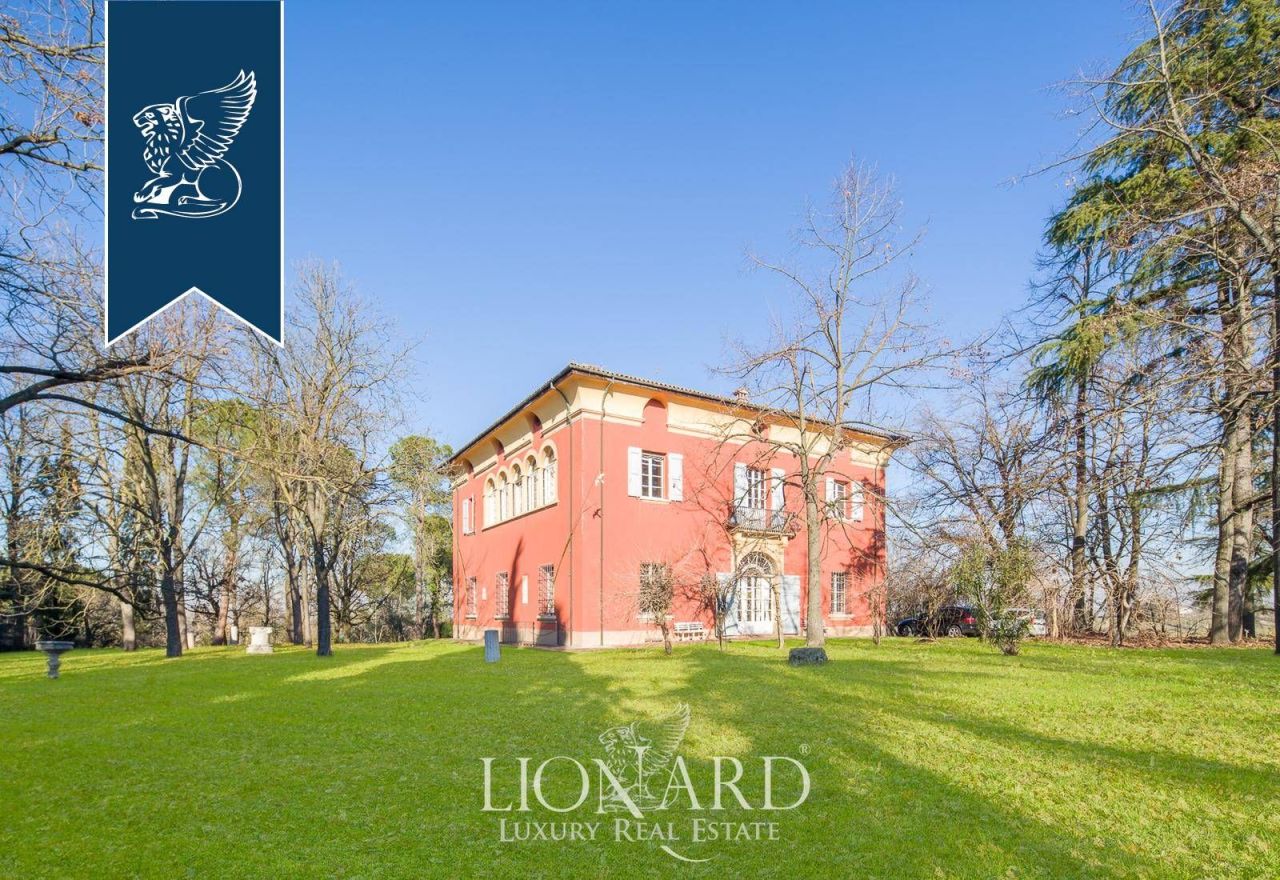 Villa a Bologna, Italia, 1 000 m² - foto 5