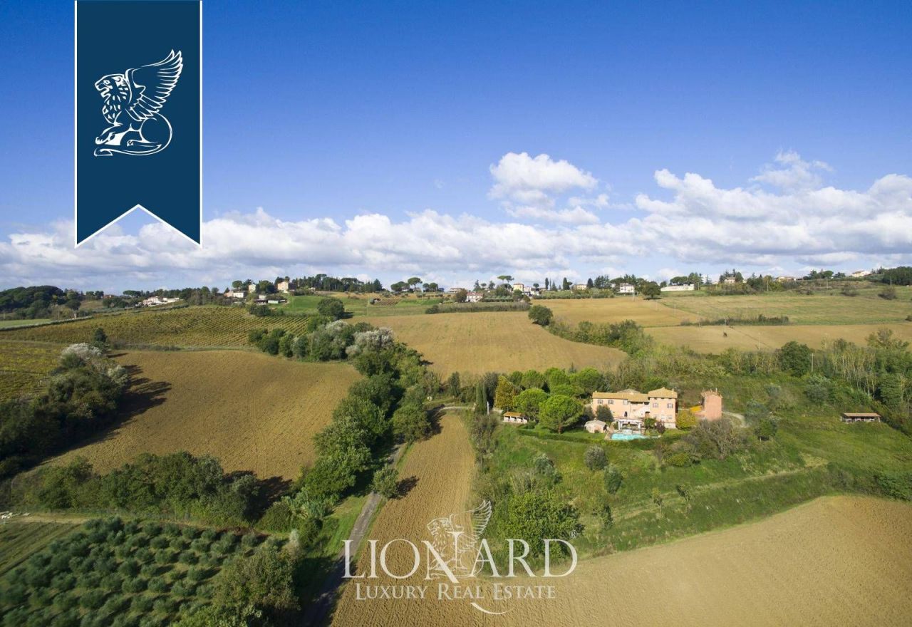 Villa a Perugia, Italia, 550 m² - foto 5