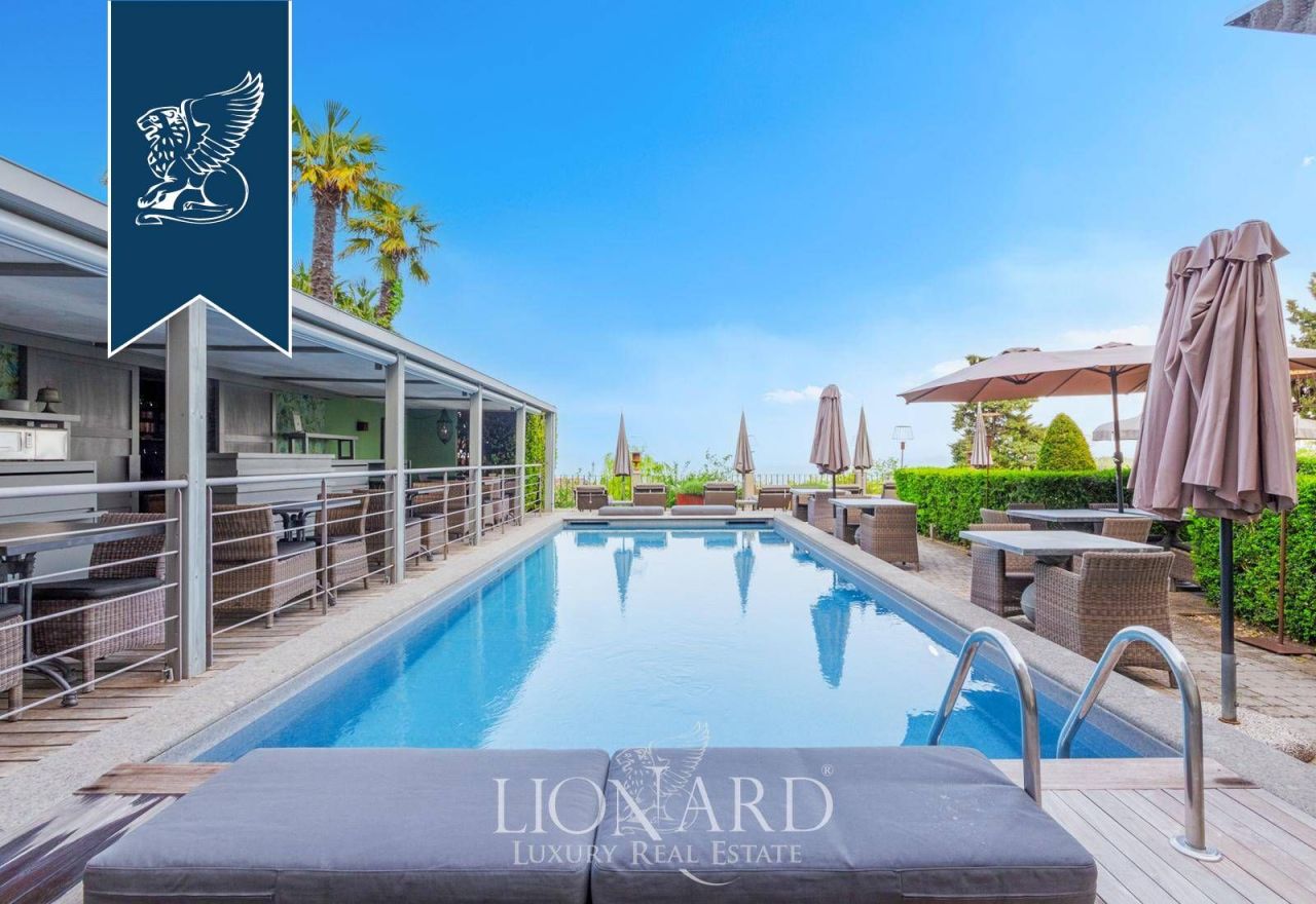 Hotel en Arezzo, Italia, 1 850 m² - imagen 5