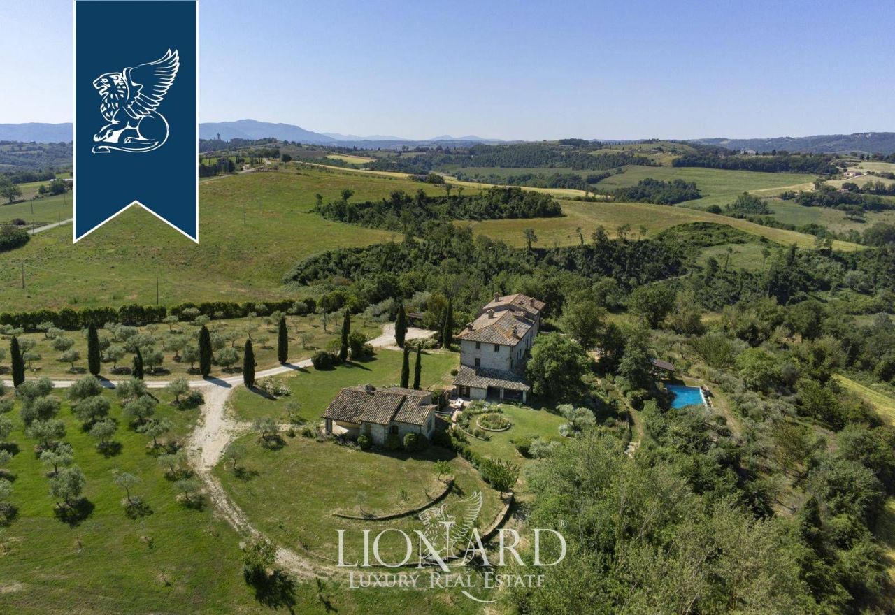 Farm in Todi, Italien, 683 m² - Foto 5