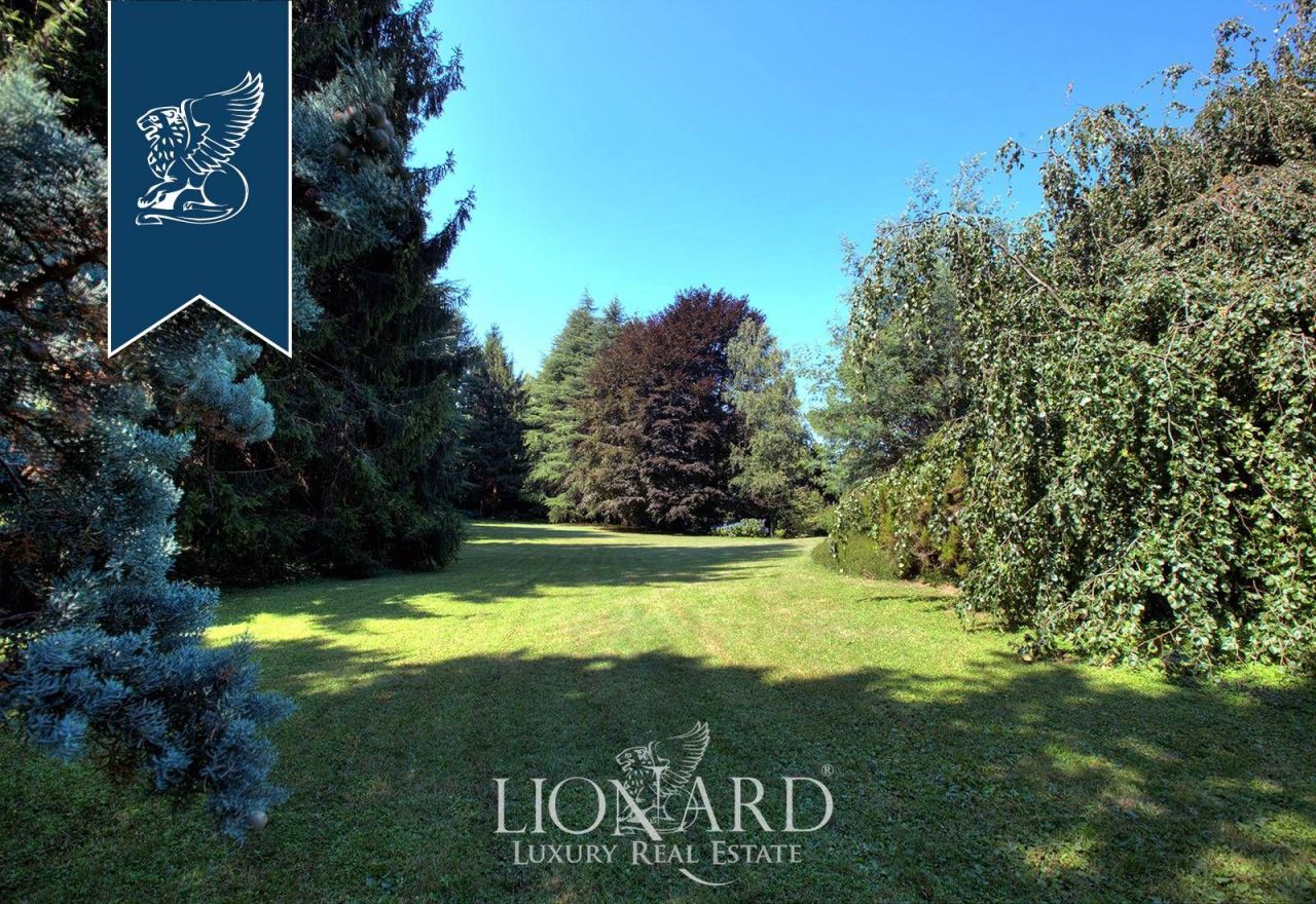 Villa en Lecco, Italia, 500 m² - imagen 5