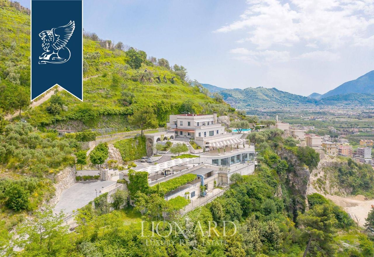 Villa in Salerno, Italien, 1 850 m² - Foto 4