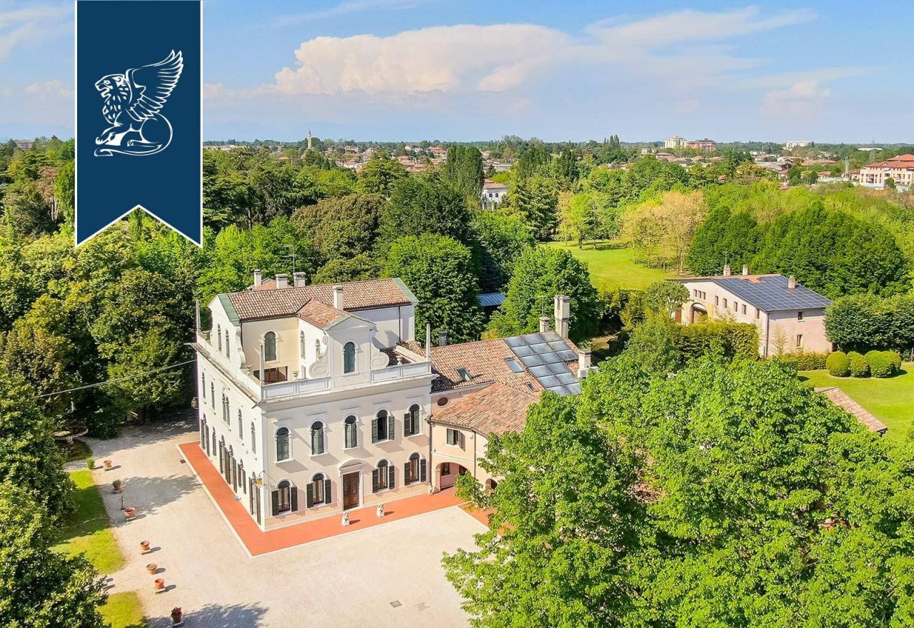 Villa à Trévise, Italie, 1 800 m² - image 4