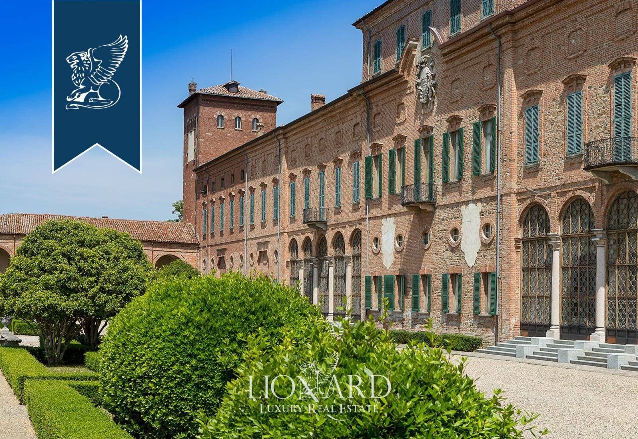 Château à Pavía, Italie, 7 000 m² - image 5