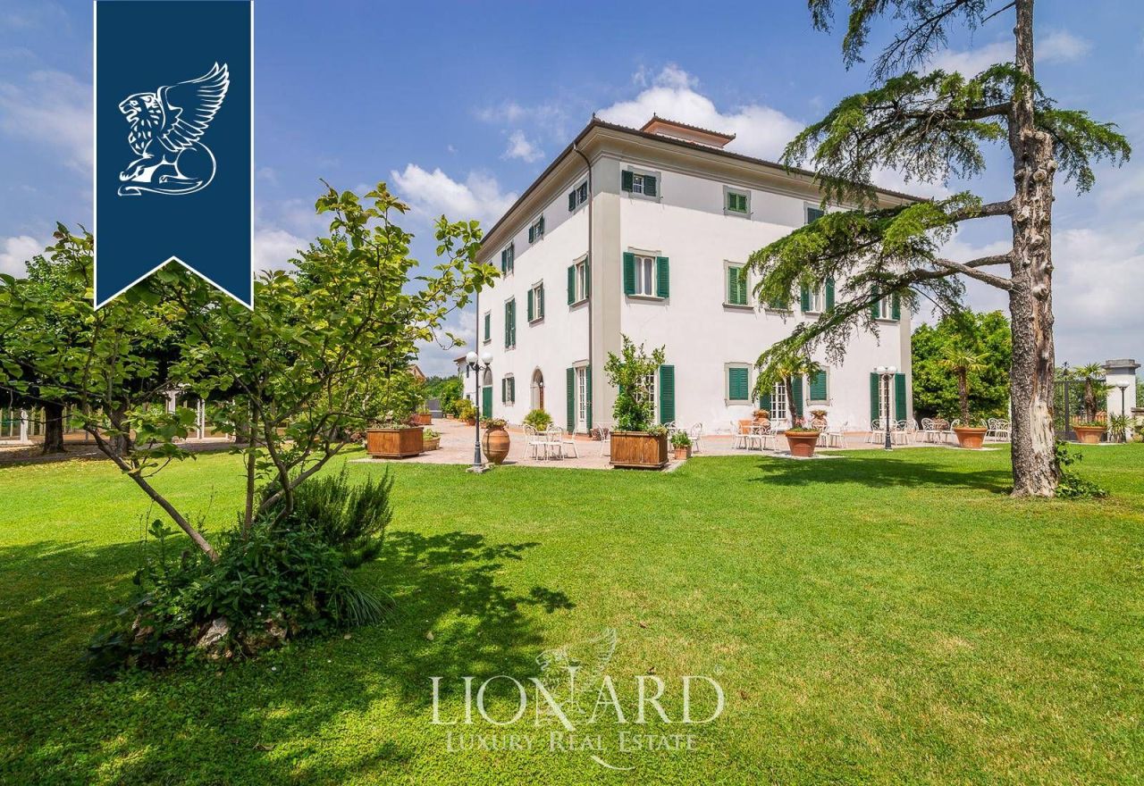 Villa in Pistoia, Italy, 1 500 m² - picture 4